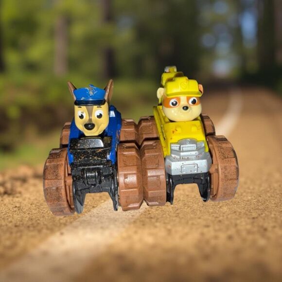 Paw Patrol Chase Rubble Muddy Monster Truck Rescue Racers Toy 3.5" Lot of 2 B23 - Picture 1 of 10